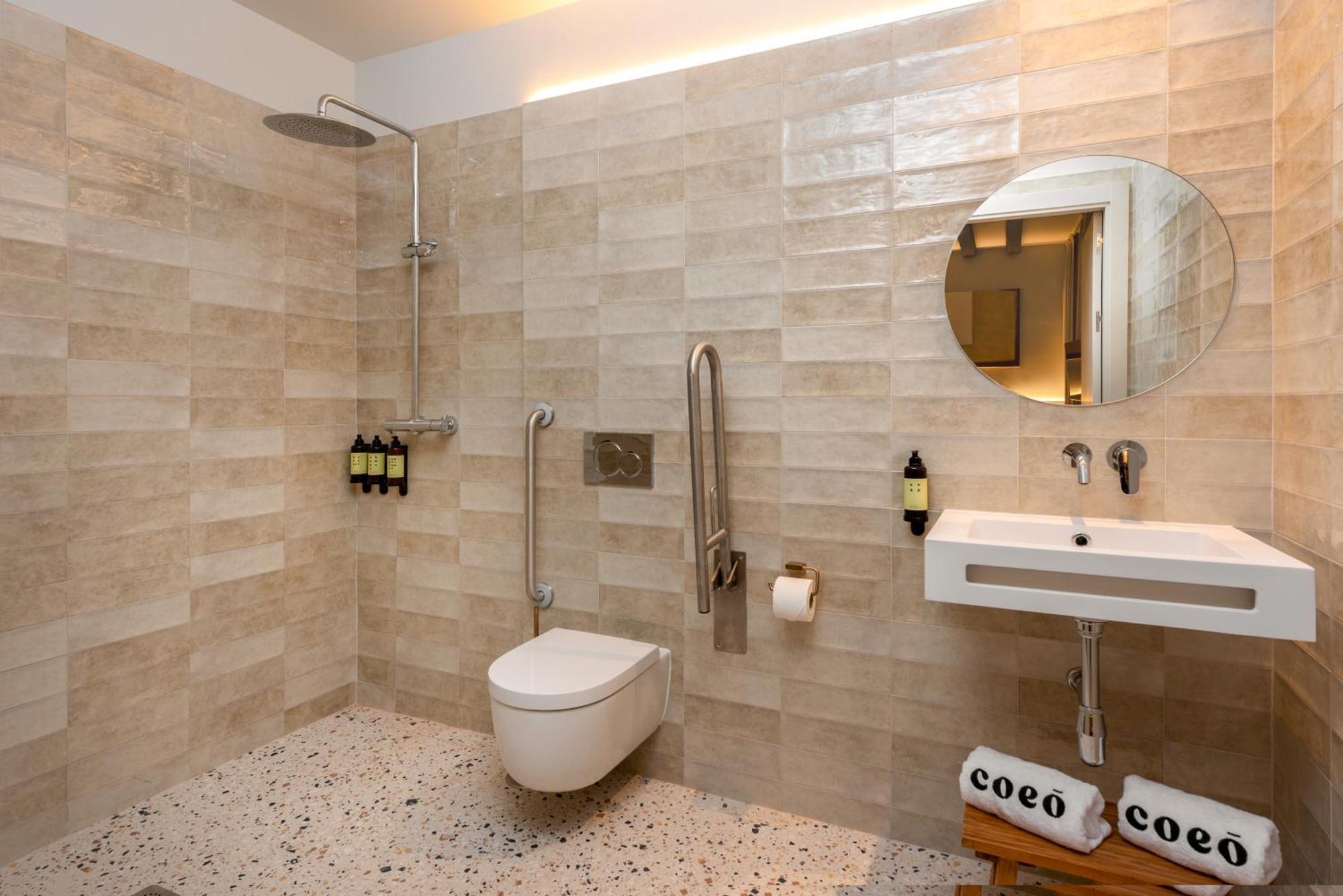 Coeo Fresca Design Apartments Малага Номер фото
